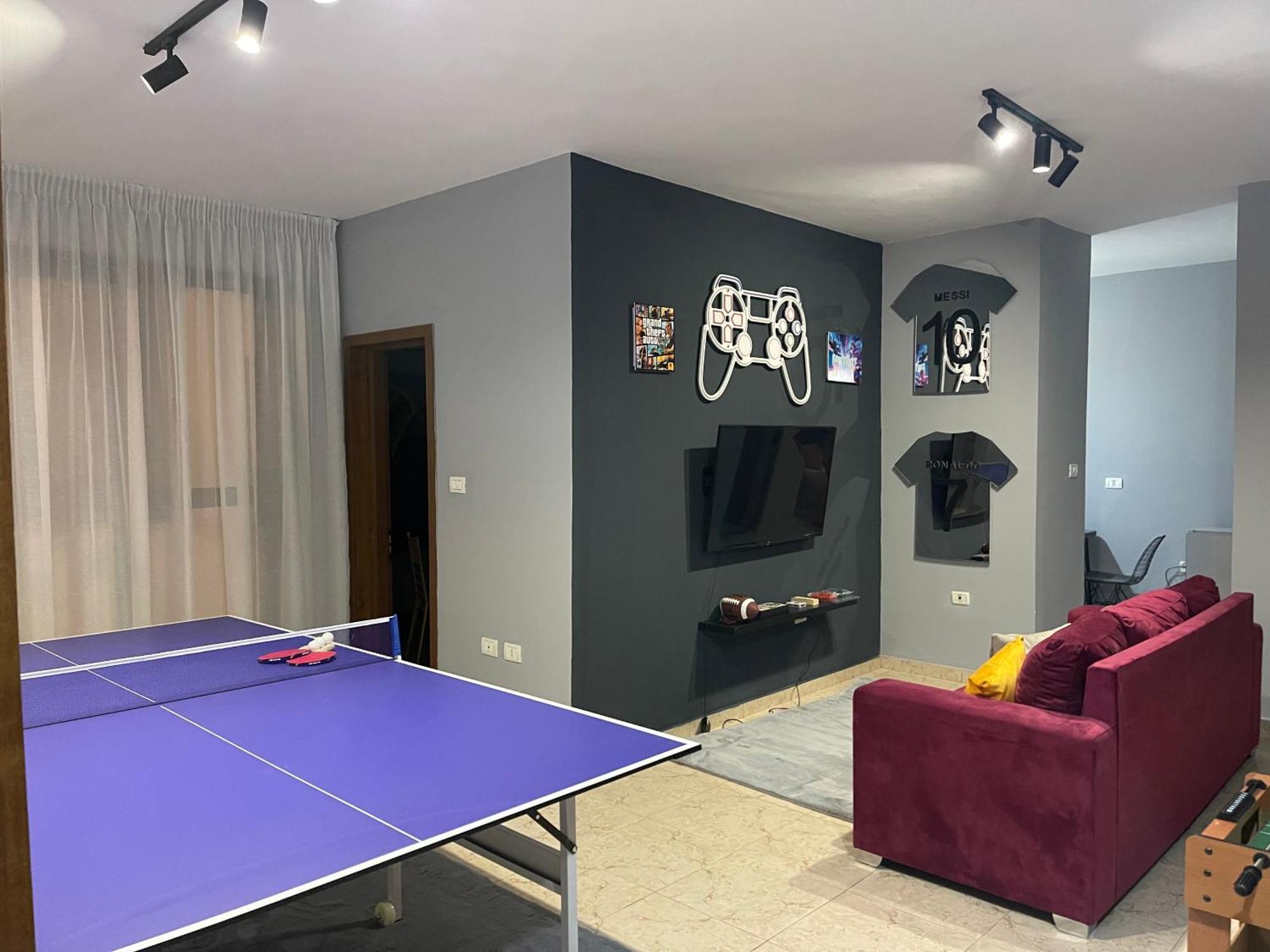 Super House 2 Blloku - 3 Rooms 티라나 외부 사진